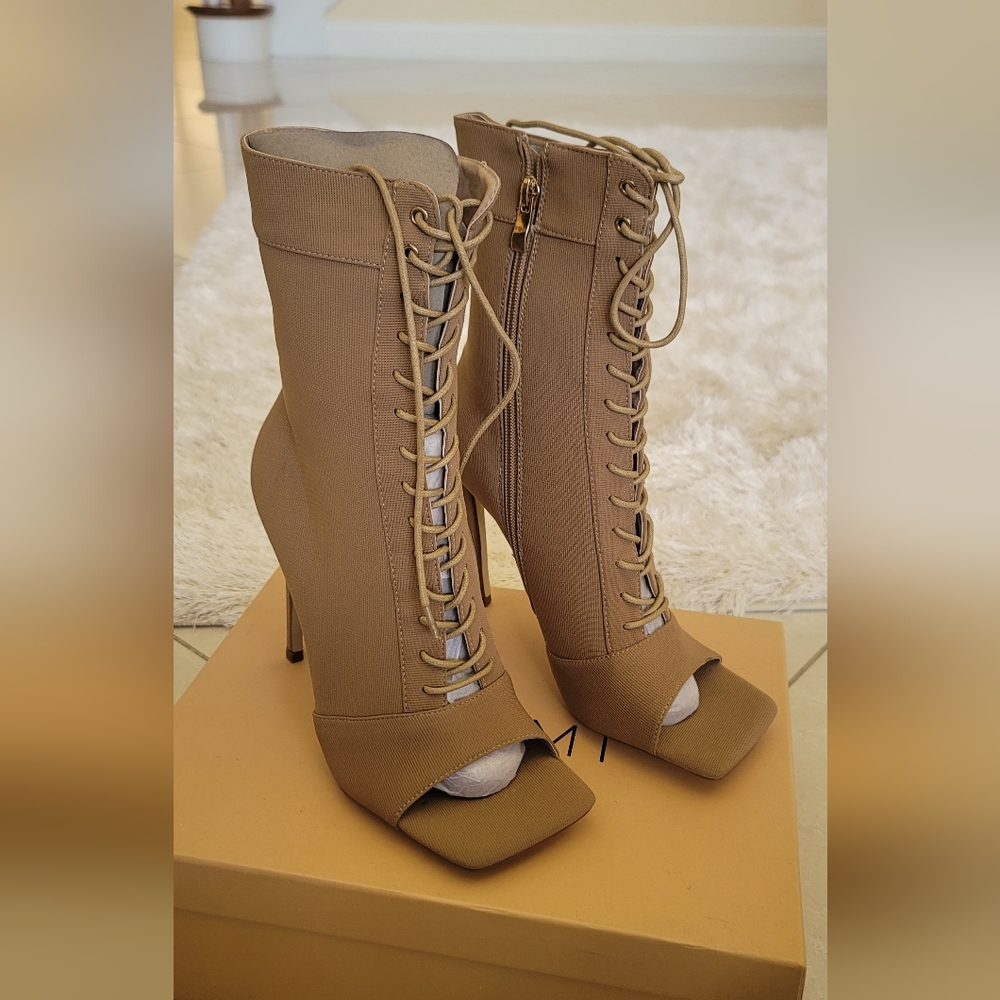 Simmi London Peep Toe Boots